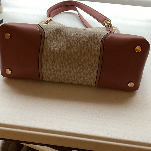 Michael Kors Leather Purse - Picture 3 of 5